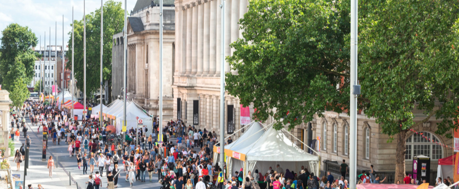 Wide shot of crowds at the great exhibition roadshow 2019