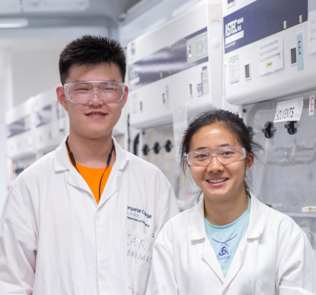 Students in a Chemistry teaching lab