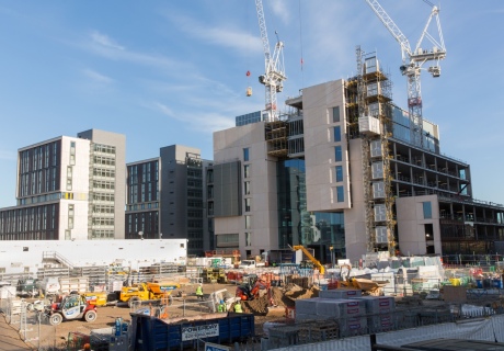 The interconnected Molecular Science Research Hub and Translation and Innovation Hub