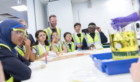 Ben Mottershead and pupils from Marlborough Primary School learn about optical illusions