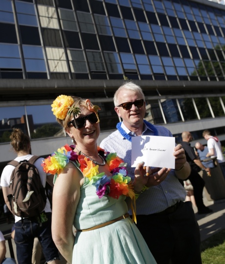 Ruth Newton, Library Services, with James Stirling, Provost