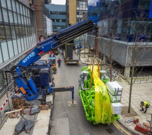 Lifting one of two CHP engines