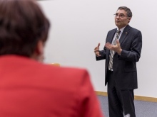 Professor Wieman takes questions from the audience