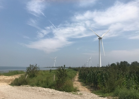 There were field trips, including to Beijing Lumingshan Guanting Wind Farm