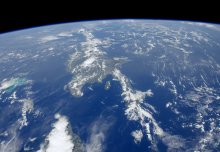 Atmospheric carbon dioxide level reaches historic high of 400 parts per million