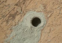 Ancient fresh water lake on Mars could have sustained life