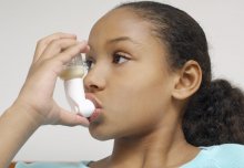 Passive smoking impairs children's responses to asthma treatment