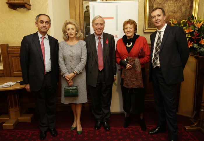 Lord Darzi, Paul Thompson with Lady Hamlyn and Lady Wolfson