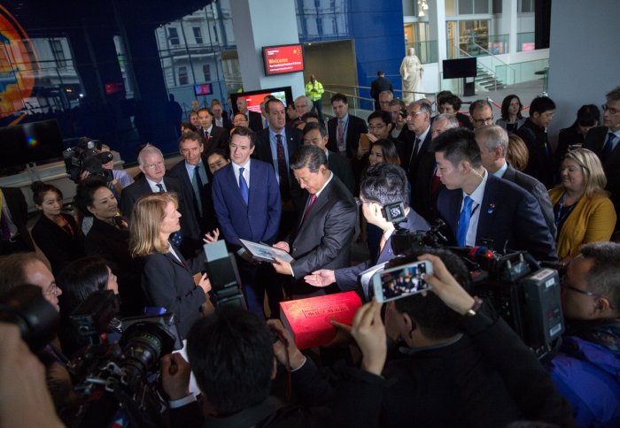 President of China with Imperial's President Alice Gast