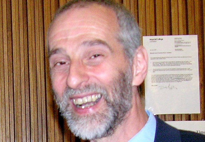 Professor Steven J Schwartz