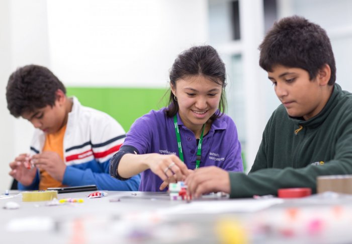 Outreach activity in the Makerspace at the Invention Rooms