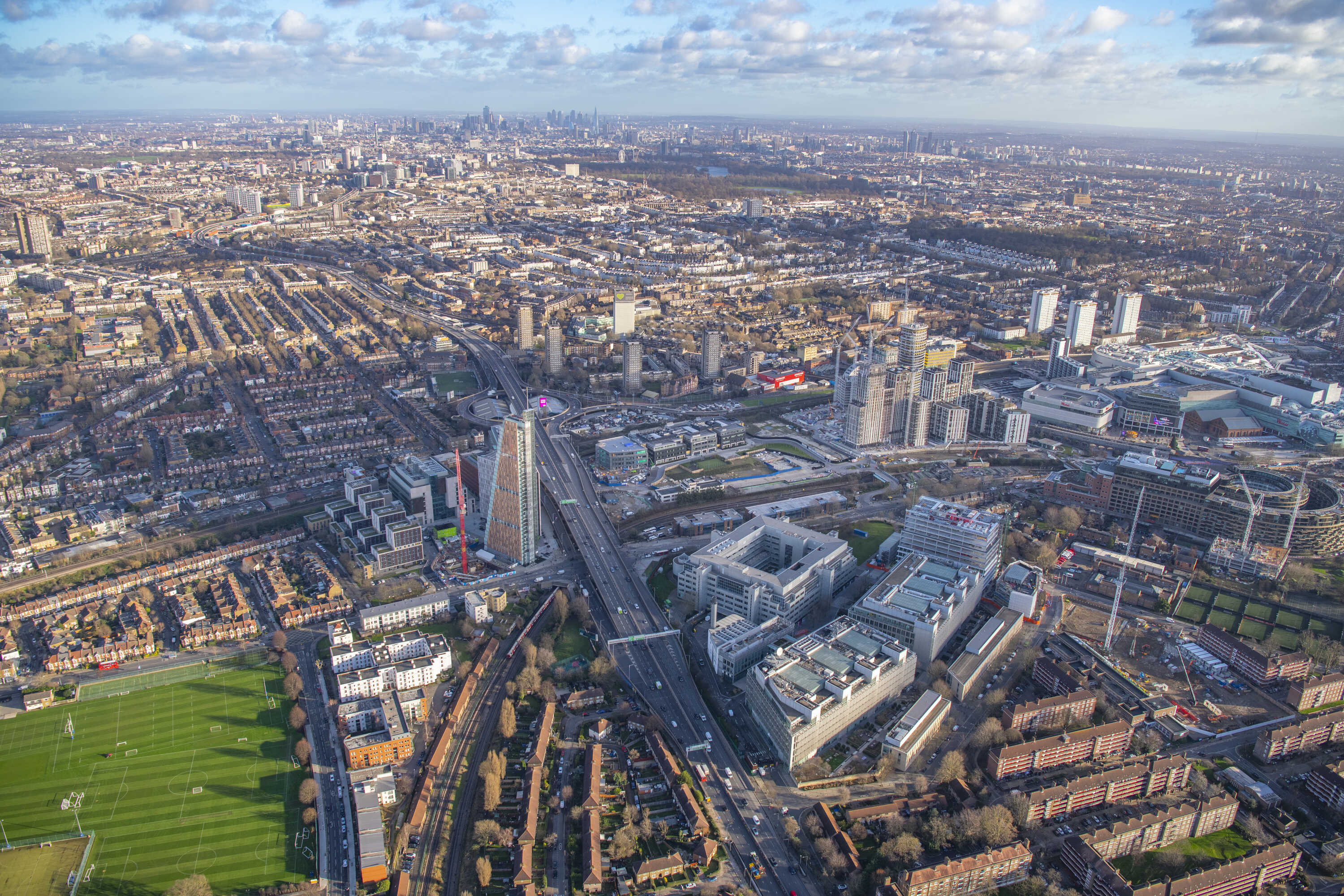 Imperial partners with Lenovo on new London AI Technology Centre