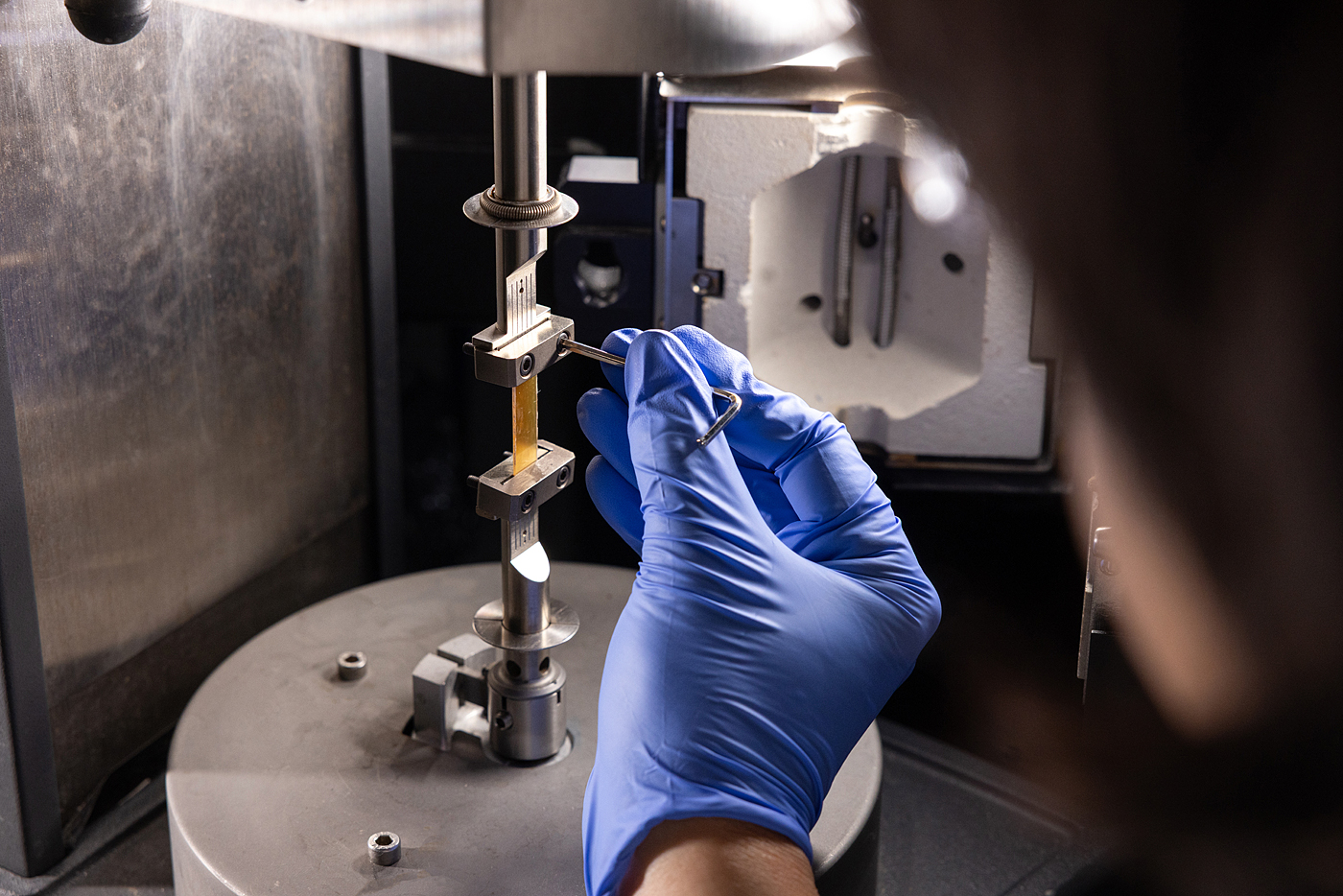 Emiliano Bilotti inspecting silk fibres