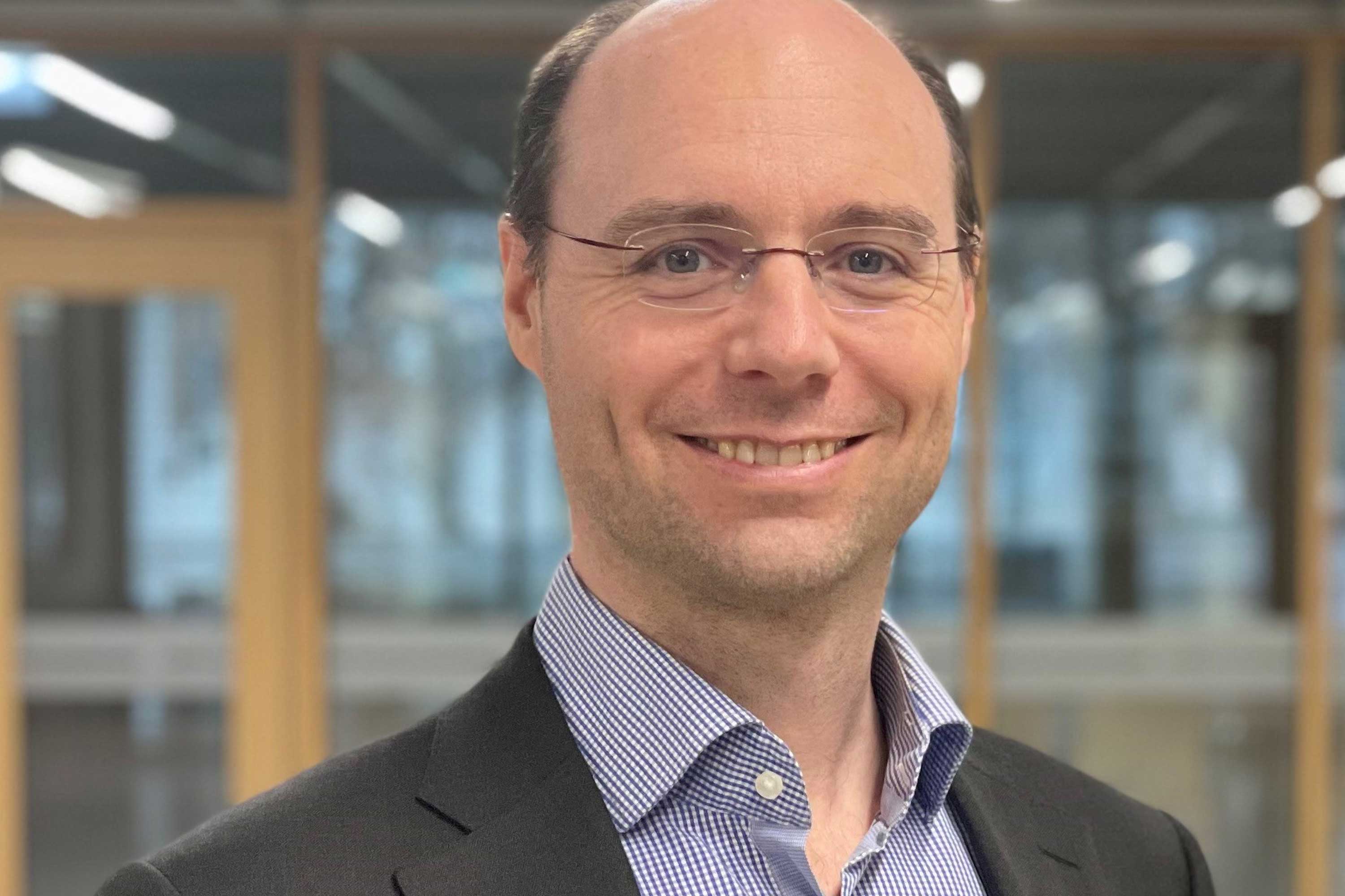 Professor Bruno Clerckx