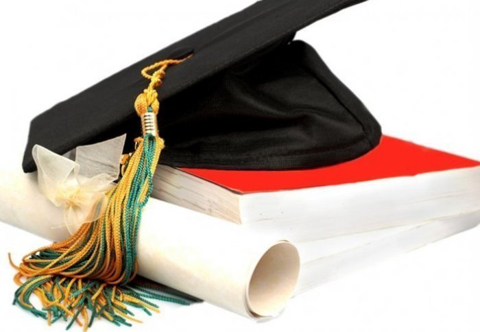 Cap and degree scroll