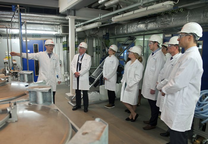 Group inside carbon capture lab