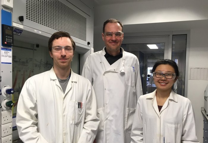 Tom, Markus and Wenye in the lab 