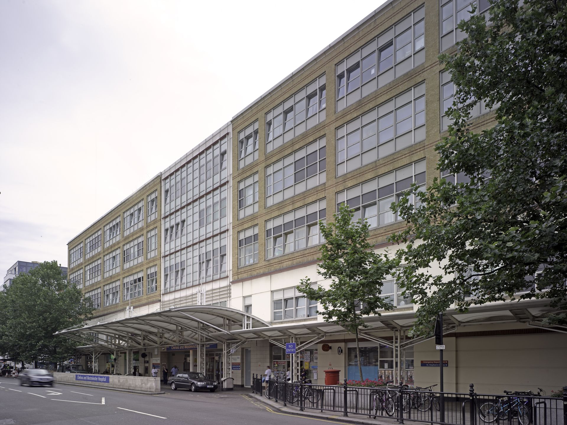 Chelsea and Westminster Hospital