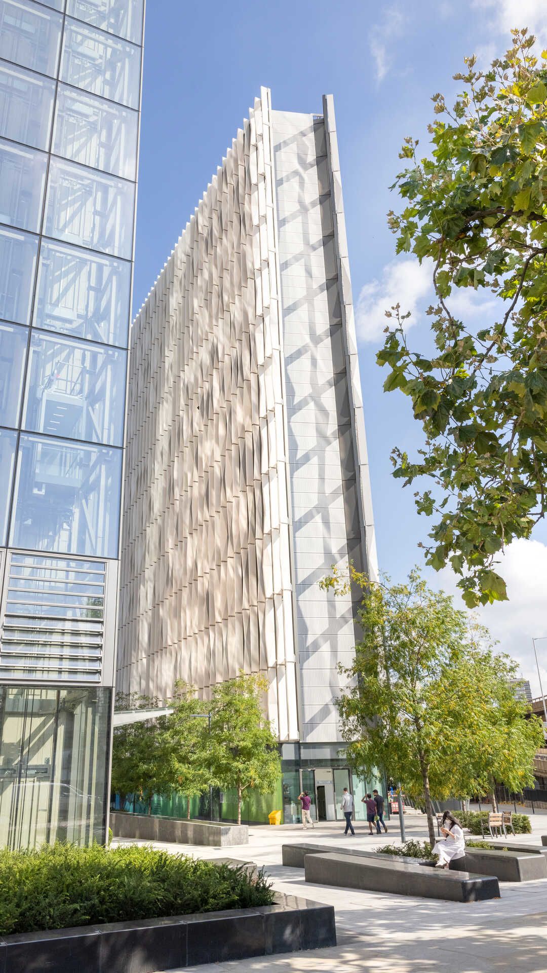 The Uren Building on Imperial's White City Campus on an autumnal sunny day