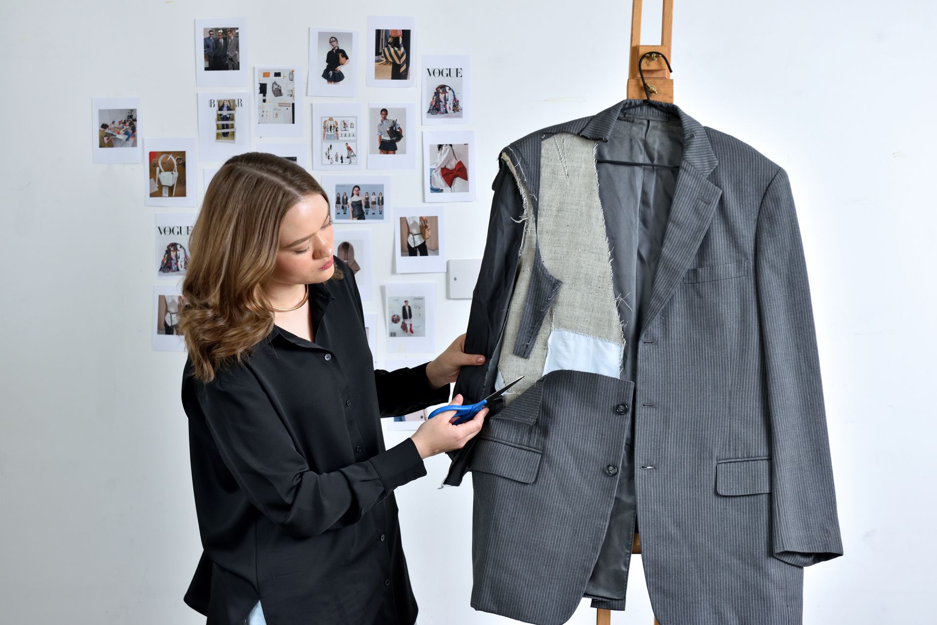 Olha Velichkovska is a Master’s student and Sanctuary Scholar studying Innovation, Entrepreneurship and Management. She is also the founder of an upcycling startup